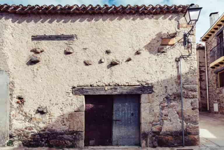 vályogház felújítás